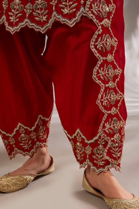 Buy_Studio A_Red Silk Embroidery Notched Neck Hand Anarkali Set _Online_at_Aza_Fashions