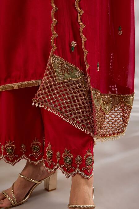 Shop_Studio A_Red Silk Embroidery Keyhole Neck Hand Straight Kurta Set _Online_at_Aza_Fashions