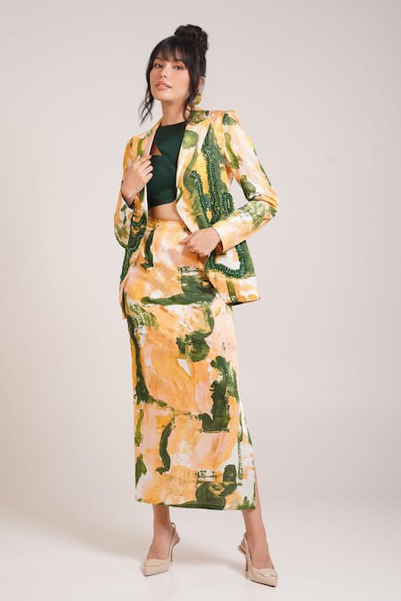 Advait_Ceri Printed Blazer Skirt Set _Online_at_Aza_Fashions