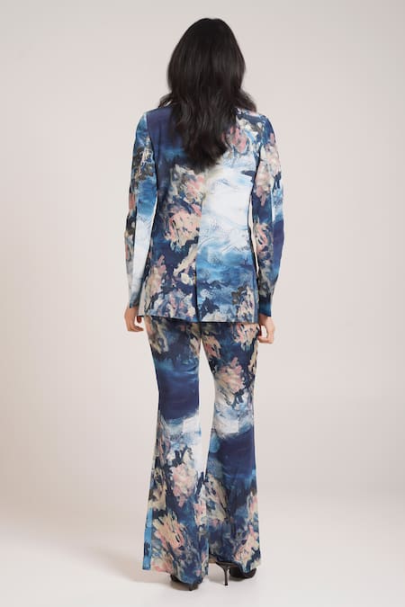 Advait Nuri Printed Blazer Set 