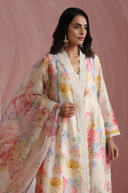 Buy_Moh India_Ivory Chanderi Silk, Organza Lace, Rose Mahal Side Gathered Kurta Pant Set _Online_at_Aza_Fashions