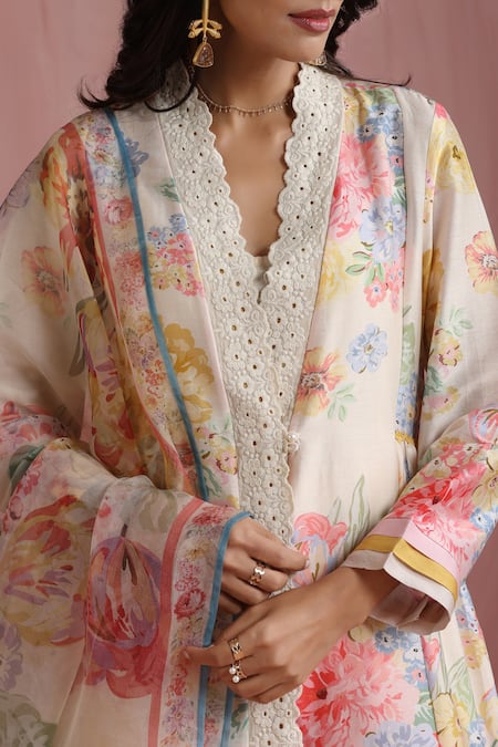 Buy_Moh India_Ivory Chanderi Silk, Organza Lace, Rose Mahal Side Gathered Kurta Pant Set 