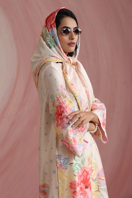 Moh India Ivory Lace Rose Mahal Scarf 