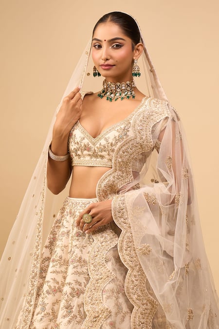 Azeera_Ivory Embroidery V-neck Bridal Lehenga Set _at_Aza_Fashions
