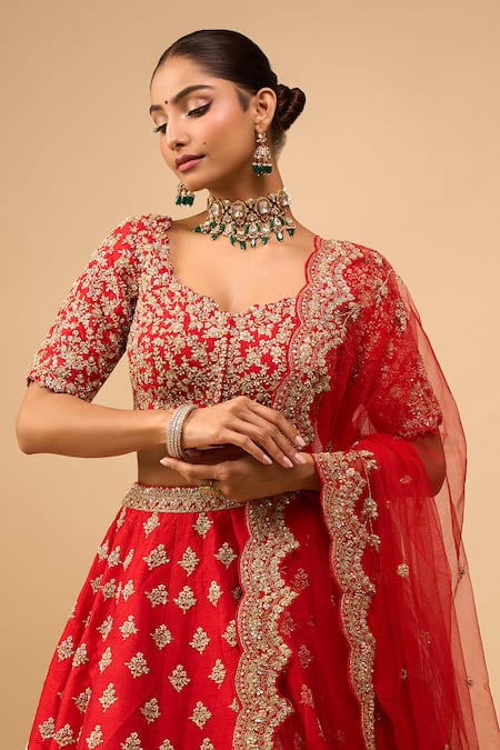 Buy Azeera Red Chiffon Embroidery, Sequins Sweetheart Neck Bridal Lehenga Set Online at Aza Fashions Buy_Azeera_Red Chiffon Embroidery, Sequins Sweetheart Neck Bridal Lehenga Set _Online_at_Aza_Fashions