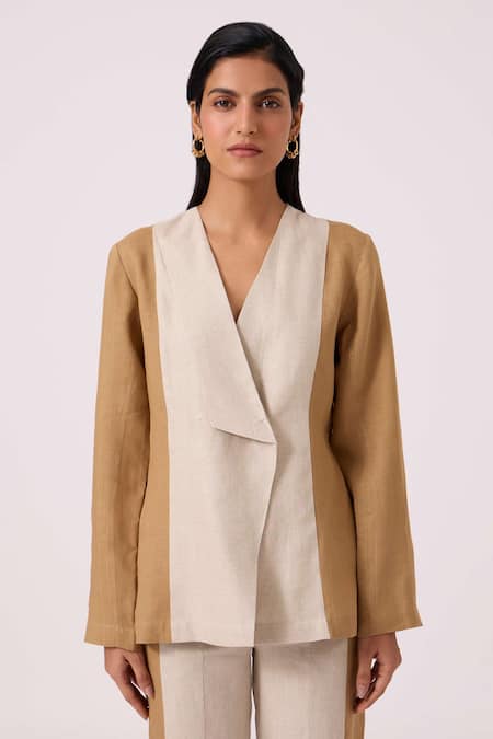 The Summer House Beige Linen V-neck Dimtri Panelled Jacket And Pant Set at Aza Fashions The Summer House_Beige Linen V-neck Dimtri Panelled Jacket And Pant Set _at_Aza_Fashions