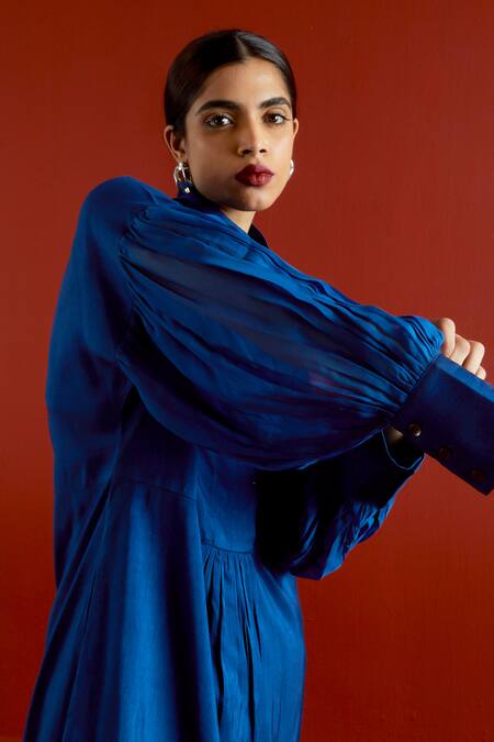 Buy_Three_Blue Silk, Organza Turtle Neck Tunic Pant Set 