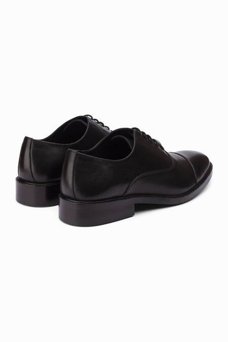 Buy_Dapper Shoes_Black Cap Toe Oxford Shoes _Online_at_Aza_Fashions