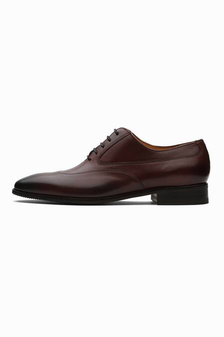 Dapper Shoes_Burgundy Swan Neck Leather Oxford Shoes _Online_at_Aza_Fashions