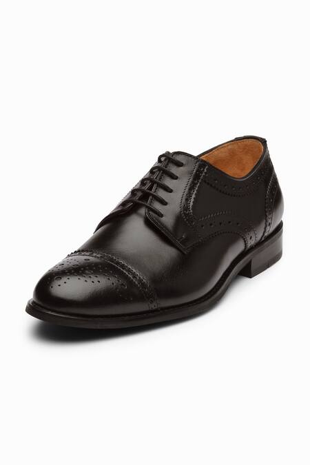 Shop_Dapper Shoes_Black Toecap Derby Brogue Shoes _Online_at_Aza_Fashions