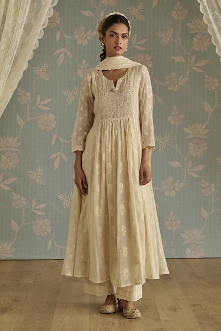 Kritika Dawar Ivory Chanderi, Cotton Embroidery, Lace Keyhole Nera Floral A-line Kurta Set 