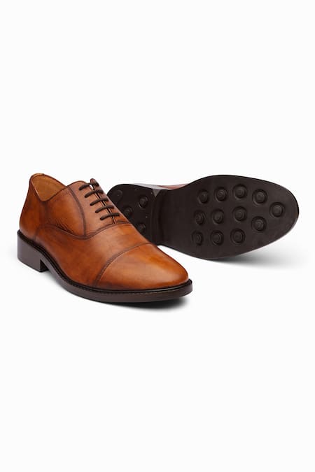 Dapper Shoes Cap Toe Oxford Distressed Shoes 