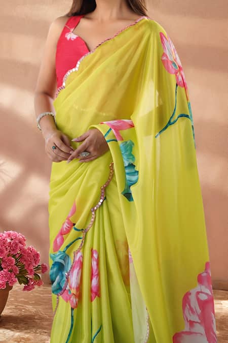 Naintara Bajaj_Green Chinon Mirrors Printed Saree With Unstitched Blouse Piece _at_Aza_Fashions