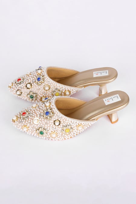 Shop_Fuchsia by aashaka mehta_Off White Pearls, Beads, Gemstones, Sequins, Embroidery Mojari Heels _Online_at_Aza_Fashions