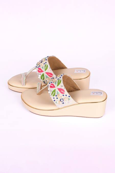 Shop_Fuchsia by aashaka mehta_Cream Embroidery, Beads Morocco Kolhapuri Wedges _Online_at_Aza_Fashions