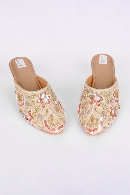 Fuchsia by aashaka mehta Star Light Embroidered Mojaris 