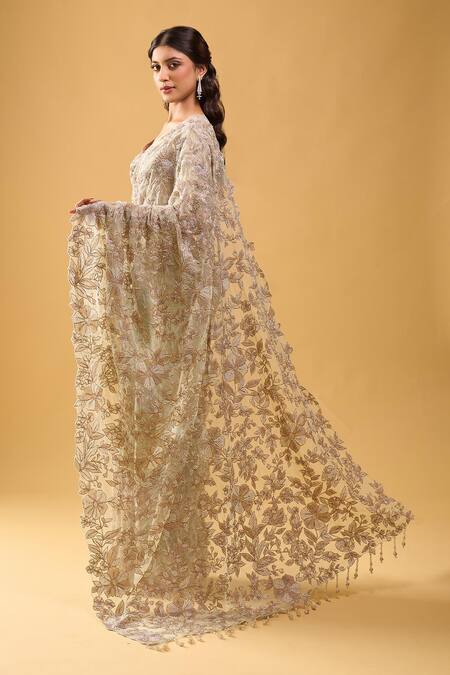 Azeera Blue Embroidered Saree With Unstitched Blouse Piece