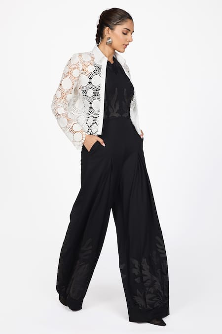 Buy Dev And Viv White Lace Embroidery Round Neck Jacket Online at Aza Fashions Buy_Dev And Viv_White Lace Embroidery Round Neck Jacket _Online_at_Aza_Fashions