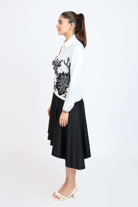 Dev And Viv Black Cotton Embroidery Collared Under Water Pattern Dress Online at Aza Fashions Dev And Viv_Black Cotton Embroidery Collared Under Water Pattern Dress _Online_at_Aza_Fashions