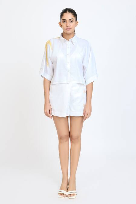 Dev And Viv_White Embroidery Collared Placement Shirt _Online_at_Aza_Fashions