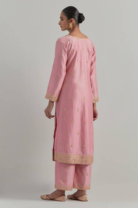Ikshita Choudhary Chanderi Embroidered Kurta Set 
