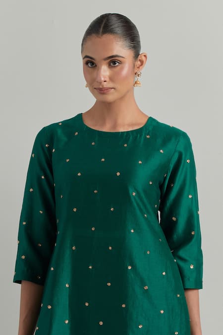 Shop_Ikshita Choudhary_Green Chanderi, Organza Embroidery Round Neck Kurta And Gharara Set _Online_at_Aza_Fashions