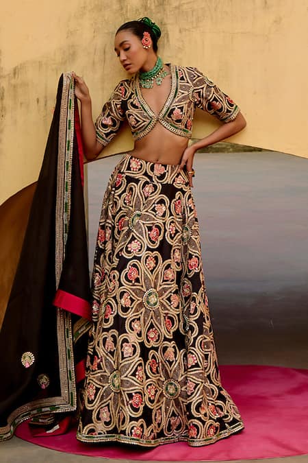 Swati Vijaivargie Chandini Floral Pattern Lehenga Set 