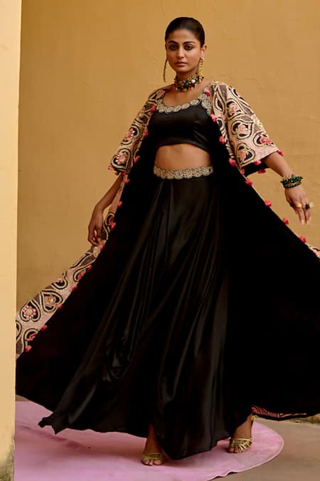 Swati Vijaivargie Surajmukhi Floral Pattern Jacket & Lehenga Set 