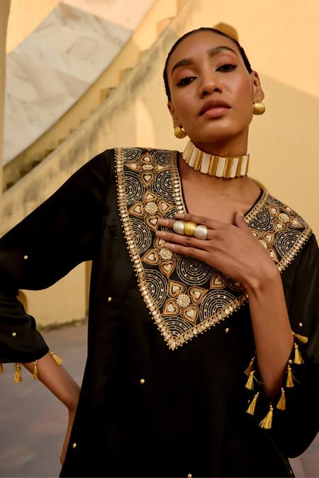 Shop_Swati Vijaivargie_Black Modal, Silk Tassels V-neck Chandrima Embroidered Top With Skirt _Online_at_Aza_Fashions