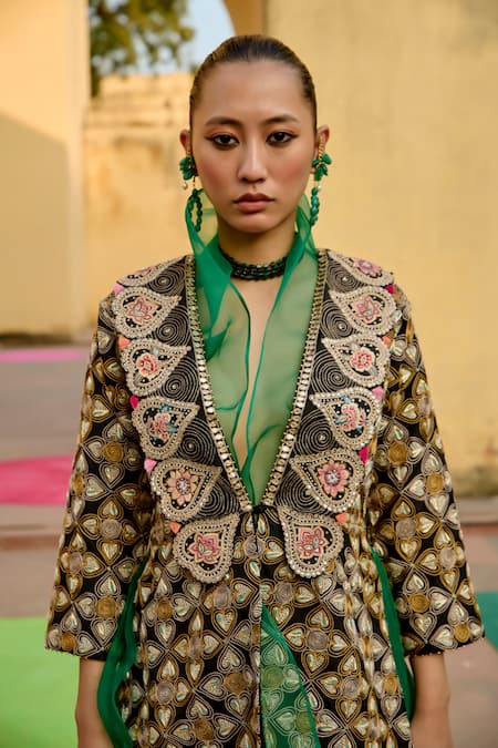 Swati Vijaivargie Chand Embroidered Jacket & Lehenga Set 