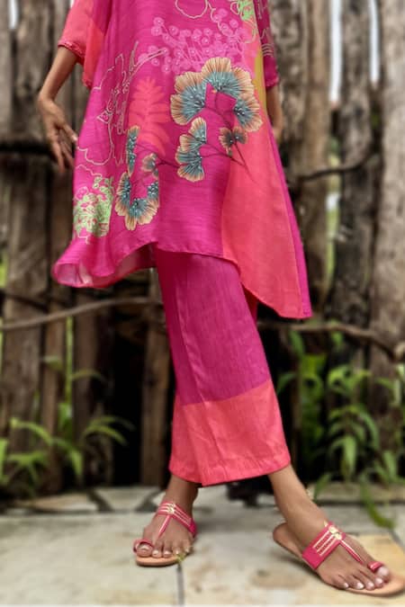 Basil Leaf_Pink Chinon, Chiffon, Linen, Silk Sequins Round Blossom Print Kurta And Pant Set _Online_at_Aza_Fashions