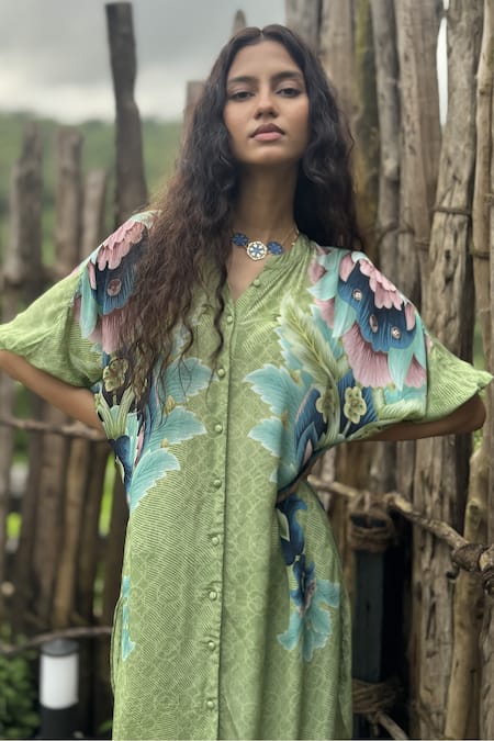 Basil Leaf_Mint Crepe V-neck Floral Print Kurta And Pant Set _Online_at_Aza_Fashions