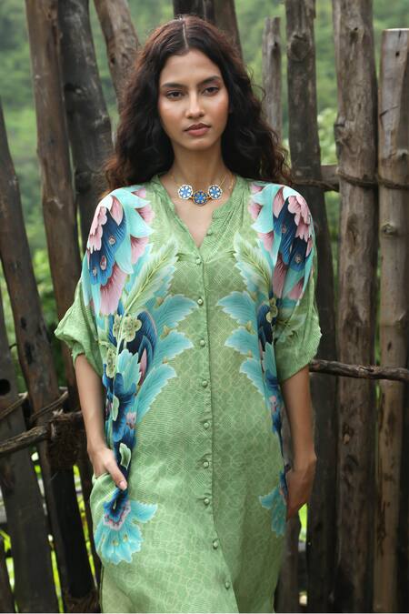 Shop_Basil Leaf_Mint Crepe V-neck Floral Print Kurta And Pant Set _Online_at_Aza_Fashions