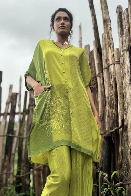Shop_Basil Leaf_Olive Green Crepe Embroidery Split V-neck Printed Kurta With Pant _Online_at_Aza_Fashions