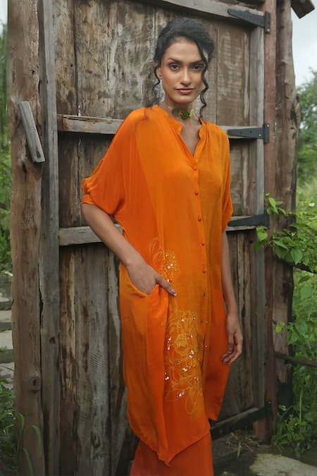 Buy_Basil Leaf_Orange Crepe Embroidery, Sequins V-neck, Button-down Printed Kurta And Pant Set _Online_at_Aza_Fashions