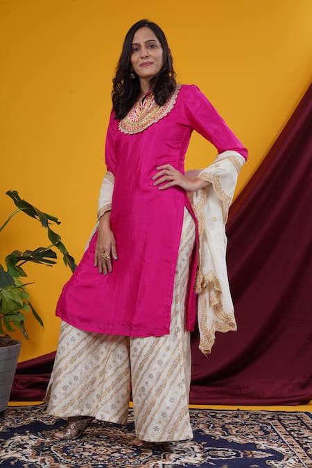 Saangi Rani Pink Short Kurta Set 