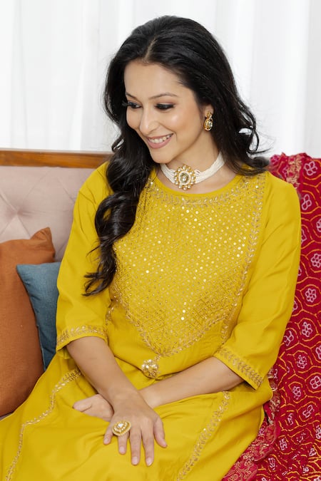 Buy_Saangi_Red Organza, Chanderi Silk Zari, Sequins, Embroidery Round Mustard Kurta Set _Online_at_Aza_Fashions