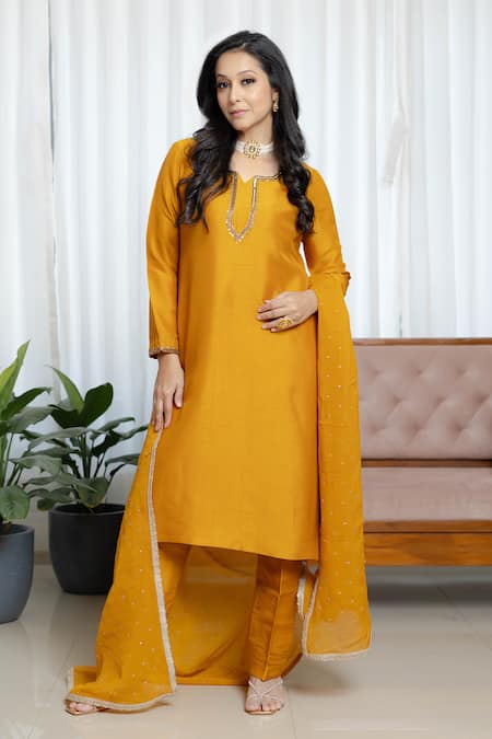 Saangi Burnt Mustard Silk Kurta Set 