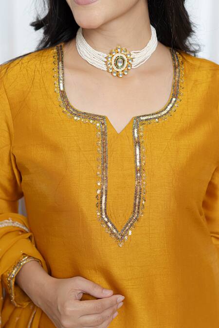 Buy_Saangi_Mustard Organza, Chanderi Silk Gota Patti, Zari, Sequins, Burnt Kurta Set _Online_at_Aza_Fashions