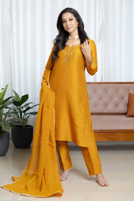 Shop_Saangi_Mustard Organza, Chanderi Silk Gota Patti, Zari, Sequins, Burnt Kurta Set _Online_at_Aza_Fashions