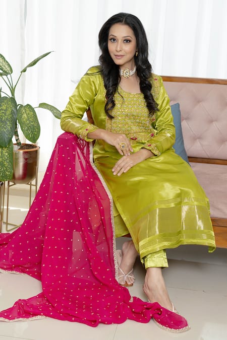Shop_Saangi_Pink Organza, Chanderi Silk Foil Printing, Phoolvadi Lime Green Gajji Kurta Set _Online_at_Aza_Fashions