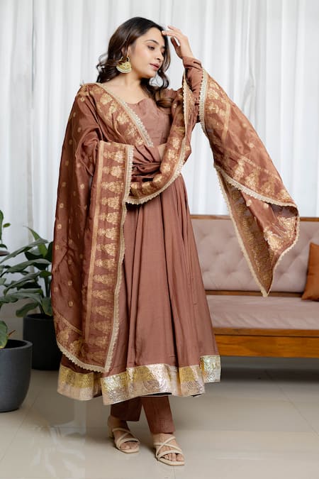 Saangi Dusky Brown Anarkali Set 