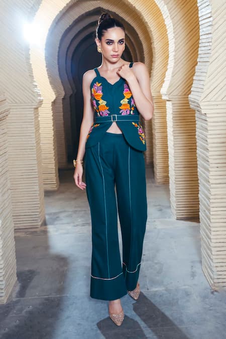 Shagun Nagi The Label Gold Buckle Corset With Bell Bottom Pant 