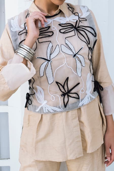 Shagun Nagi The Label_Beige Denim, Cotton Embroidery Round Neck, Dragonfly Waistcoat Pant Set _at_Aza_Fashions