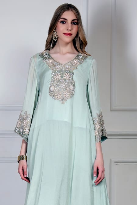 House Of Supriya_Aqua Embroidery, Tassels V-neck Asymmetric Kurta Set _Online_at_Aza_Fashions