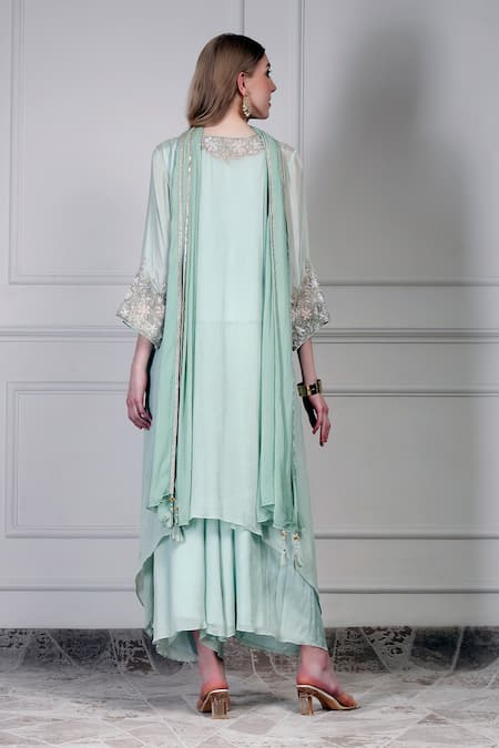 House Of Supriya Asymmetric Embroidered Kurta Set 