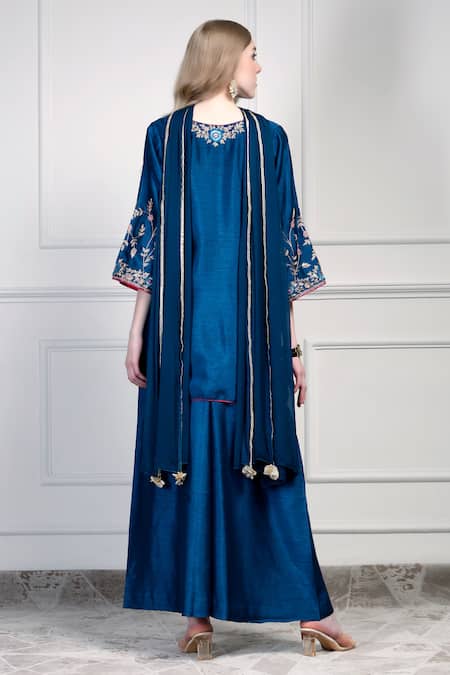 House Of Supriya Floral Embroidered Kurta Set 