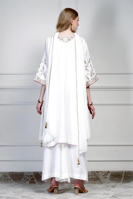 House Of Supriya Floral Embroidered Kurta Set 