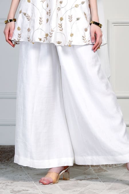 Buy_House Of Supriya_Ivory Silk, Chiffon Embroidery, Metallic Thread, Tassels Round Floral Kurta Set _Online_at_Aza_Fashions