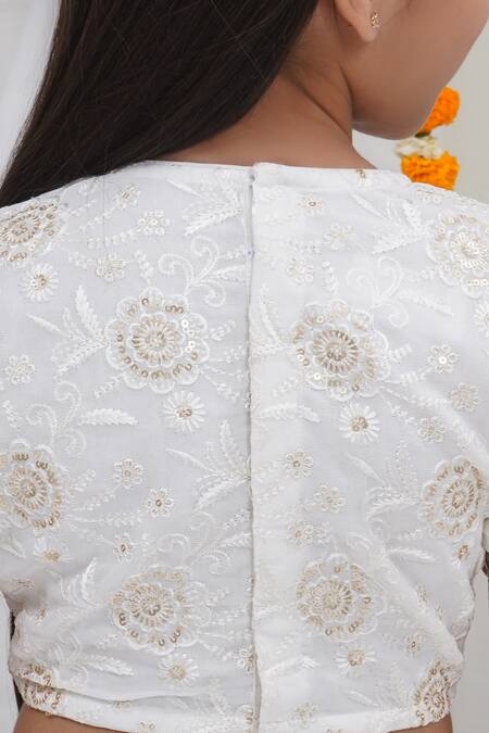 Little Bansi Off White Cotton, Linen Embroidery, Sequins, Zari, Floral Pattern Lehenga Set Online at Aza Fashions Little Bansi_Off White Cotton, Linen Embroidery, Sequins, Zari, Floral Pattern Lehenga Set _Online_at_Aza_Fashions